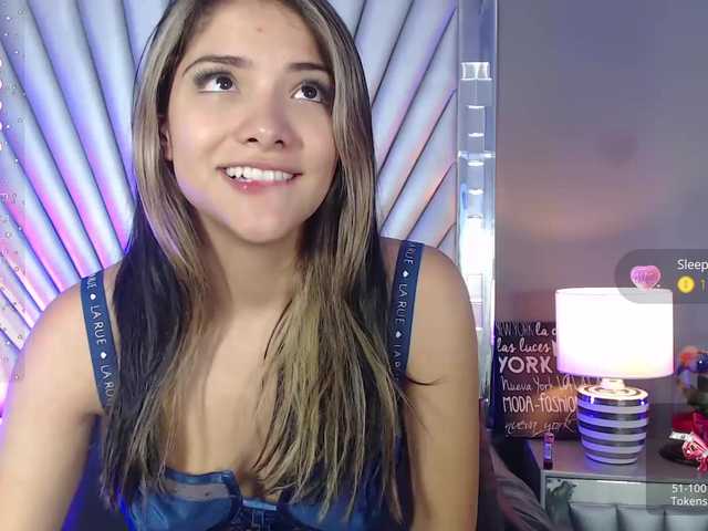 Live sex webcam photo for MikaelaArmstrong #288069296