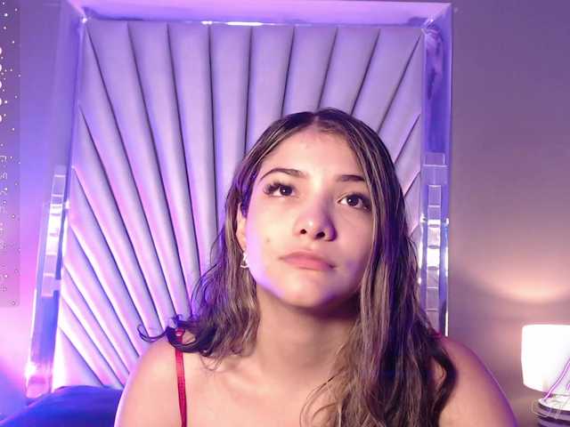 Live sex webcam photo for MikaelaArmstrong #288069371