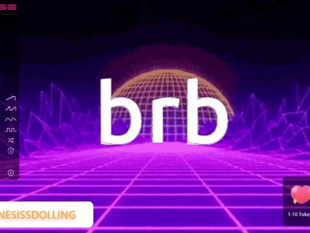 Live sex webcam photo for MikaelaMason #275967911