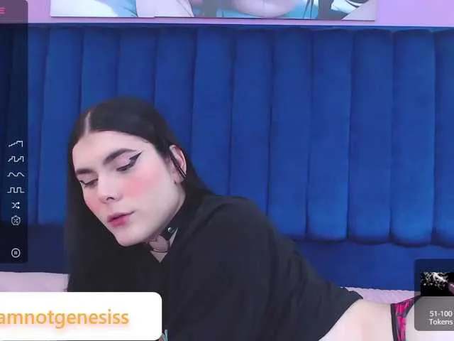 Live sex webcam photo for MikaelaMason #276483437