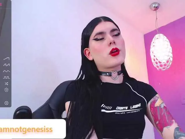 Live sex webcam photo for MikaelaMason #276976968