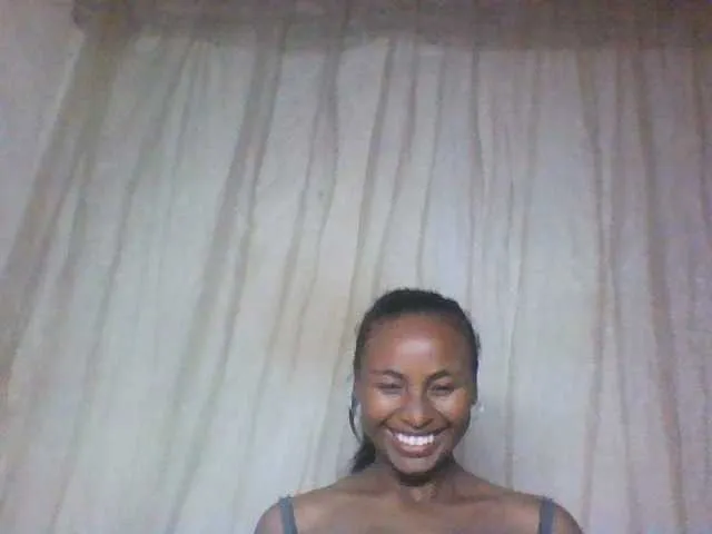 Live sex webcam photo for Mikaloa #277963582