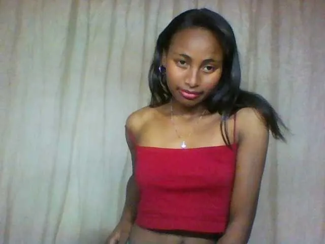 Live sex webcam photo for Mikaloa #278093052