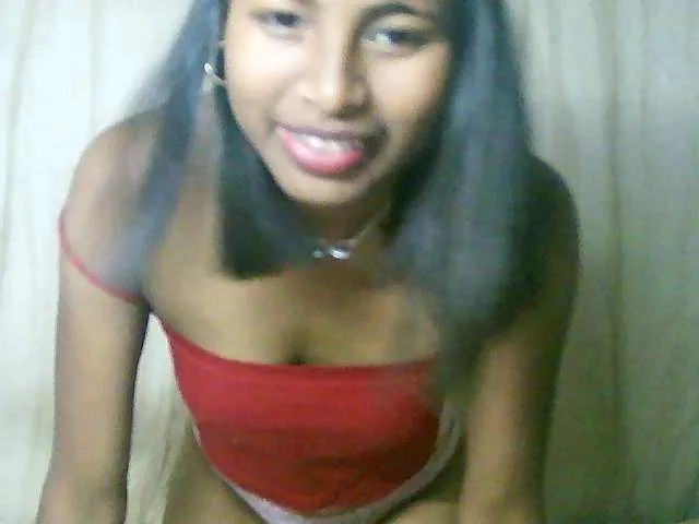 Live sex webcam photo for Mikaloa #288089352