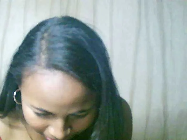 Live sex webcam photo for Mikaloa #288090515