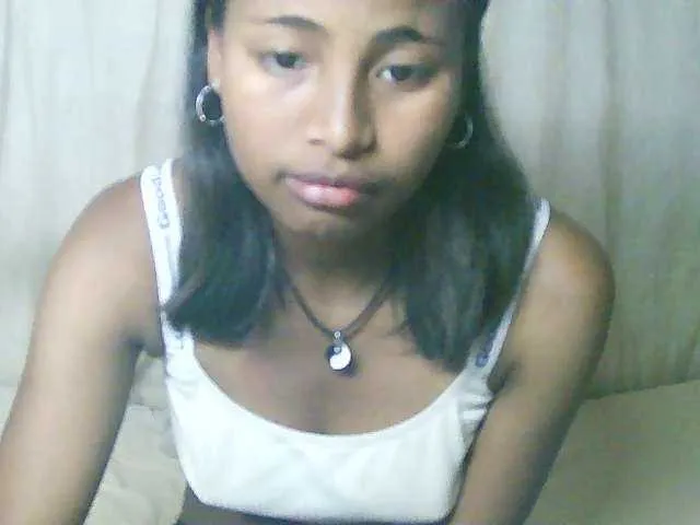 Live sex webcam photo for Mikaloa #290014275