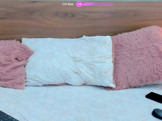 Live sex webcam photo for MikeCrimson #277013649