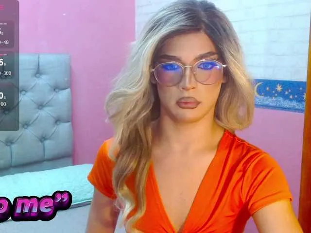 Live sex webcam photo for MikeNour #290832548