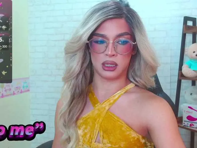 Live sex webcam photo for MikeNour #290874048