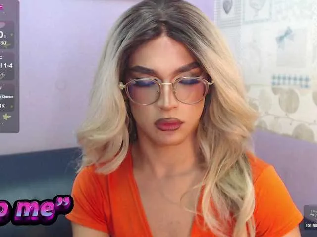 Live sex webcam photo for MikeNour #290886853