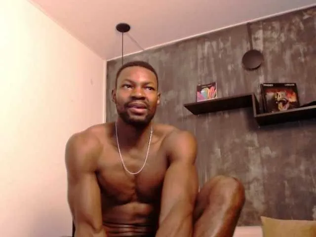 Live sex webcam photo for MikeSmithS #275639603