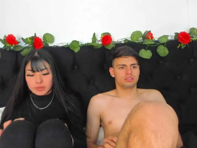 Live sex webcam photo for Mikelnmishel #272113168