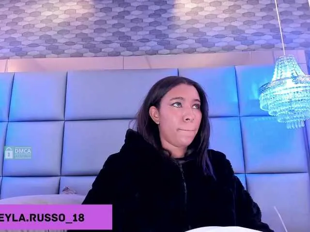 Live sex webcam photo for Mikeyla-Russo #290403952