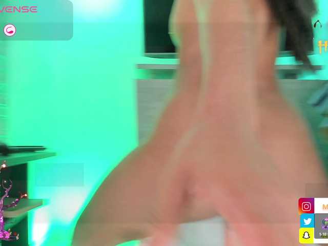 Live sex webcam photo for Mikeyla-Russo #292180090