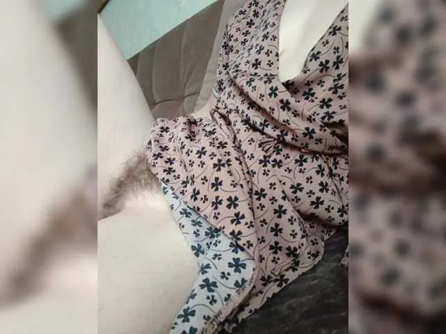 Live sex webcam photo for Mikkai #291338010