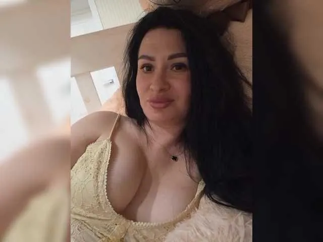 Live sex webcam photo for Mikki88K #291033179