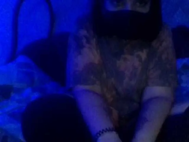 Live sex webcam photo for Miksicool #272113208