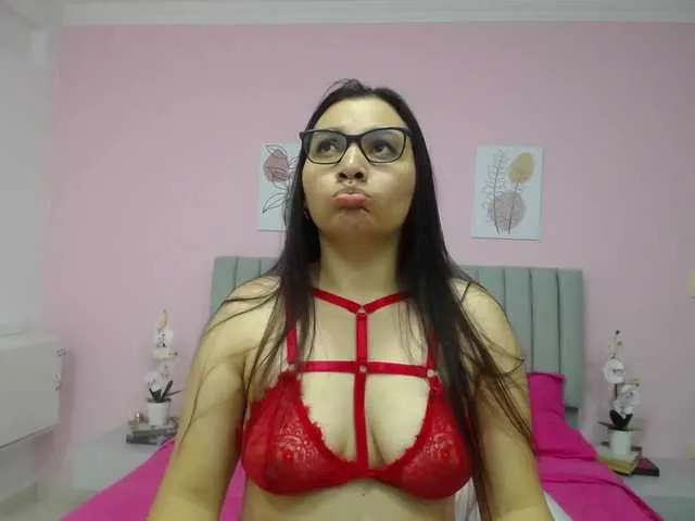 Live sex webcam photo for Mil-Lee #274075238