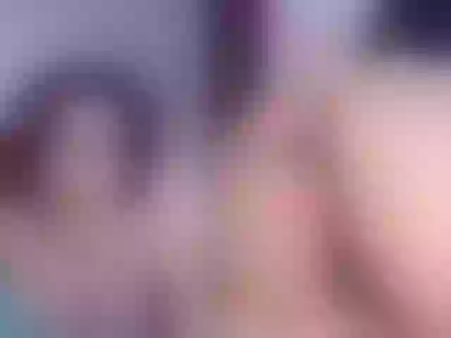 Live sex webcam photo for Mila-Moans #291369681