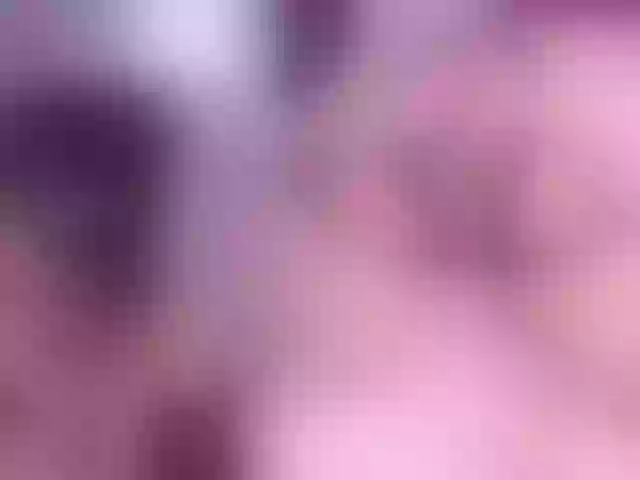 Live sex webcam photo for Mila-Moans #291593367