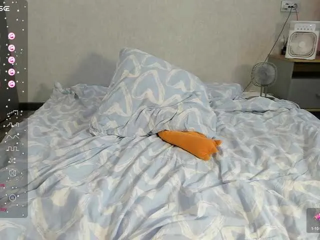 Live sex webcam photo for Mila-Nox #278068533