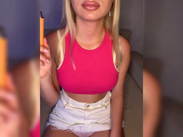 Live sex webcam photo for Mila-m #273950103