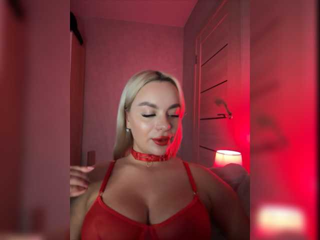 Live sex webcam photo for Mila-m #275829953