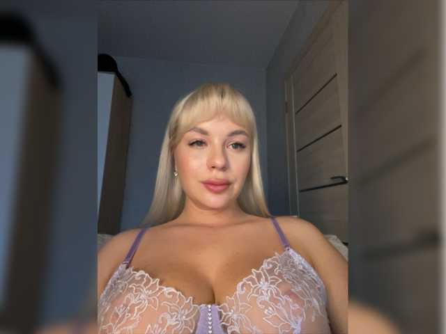 Live sex webcam photo for Mila-m #278078867