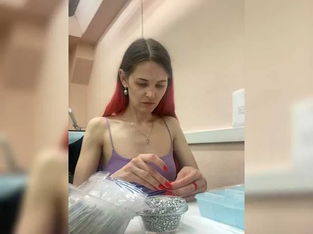 Live sex webcam photo for MilaBi-192569 #274094071