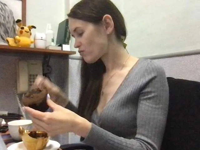 Live sex webcam photo for MilaBi-192569 #274895128
