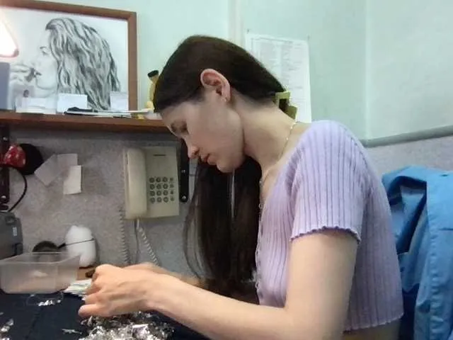 Live sex webcam photo for MilaBi-192569 #275476715