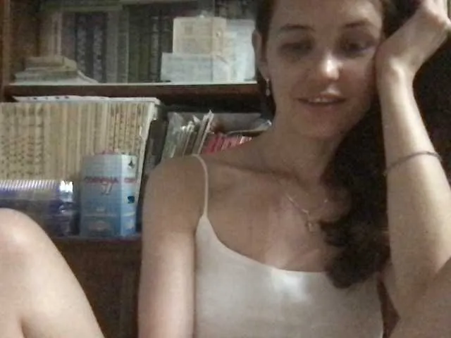 Live sex webcam photo for MilaBi-192569 #275701201