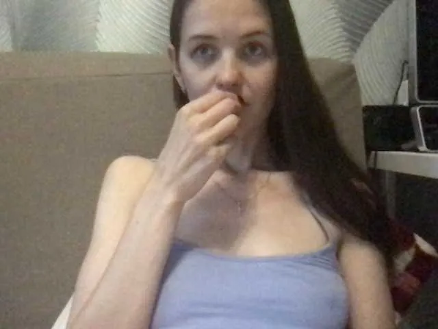 Live sex webcam photo for MilaBi-192569 #275829418