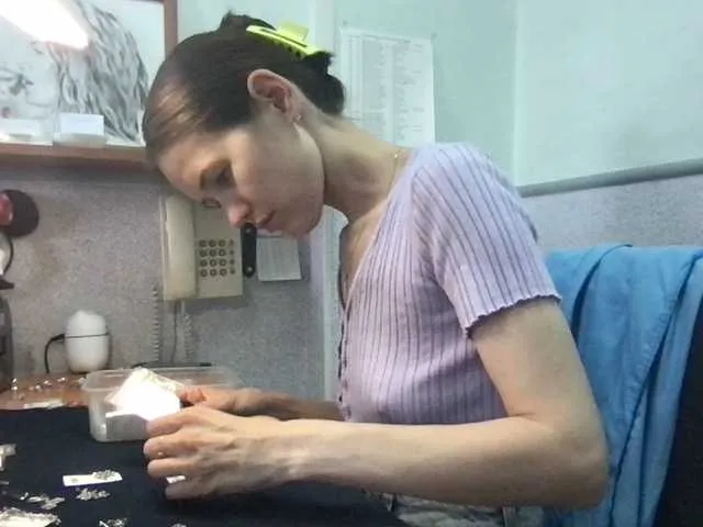 Live sex webcam photo for MilaBi-192569 #275949759
