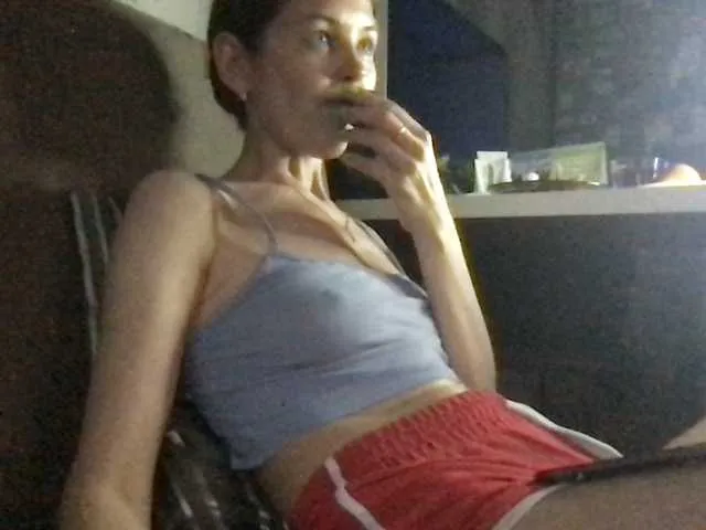 Live sex webcam photo for MilaBi-192569 #276006675
