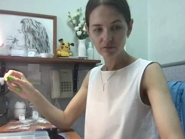Live sex webcam photo for MilaBi-192569 #276071176