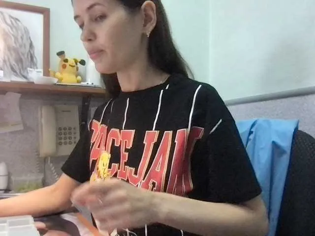 Live sex webcam photo for MilaBi-192569 #276225034
