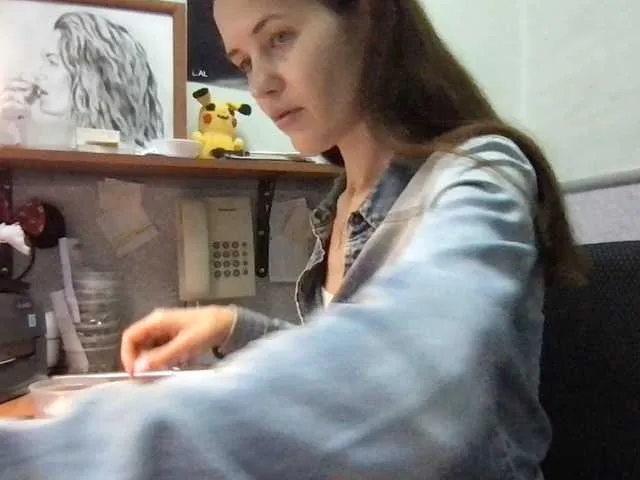 Live sex webcam photo for MilaBi-192569 #276454088