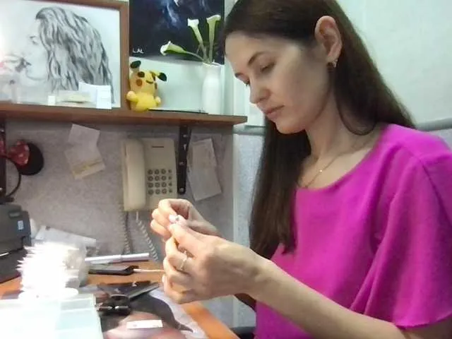 Live sex webcam photo for MilaBi-192569 #276569903