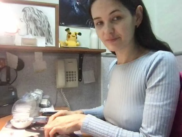 Live sex webcam photo for MilaBi-192569 #276967556