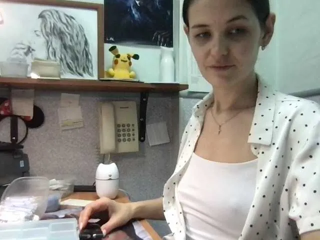 Live sex webcam photo for MilaBi-192569 #277179674