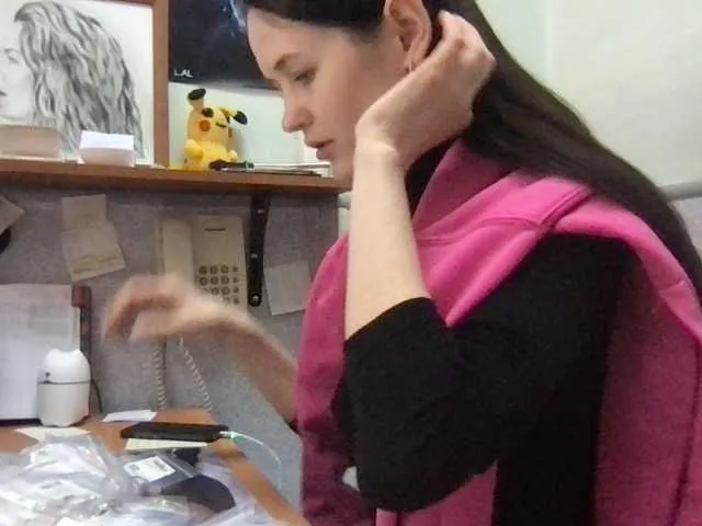 Live sex webcam photo for MilaBi-192569 #277277073