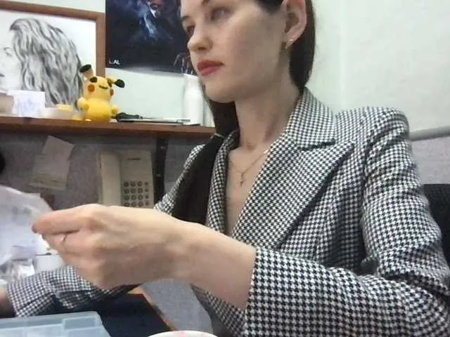 Live sex webcam photo for MilaBi-192569 #277333213