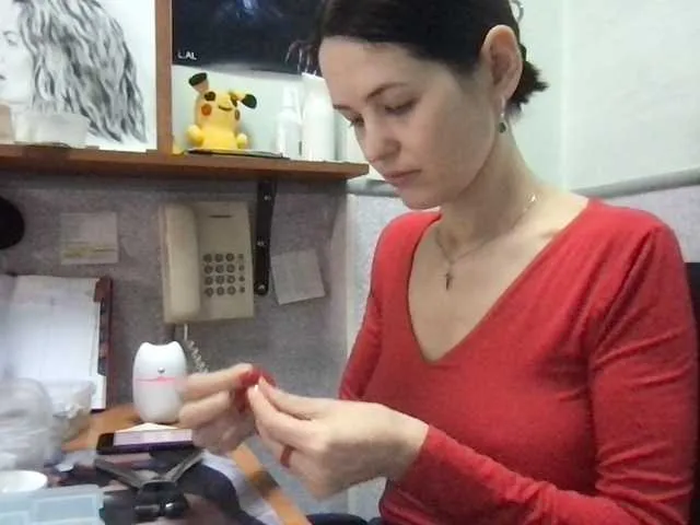 Live sex webcam photo for MilaBi-192569 #277453783