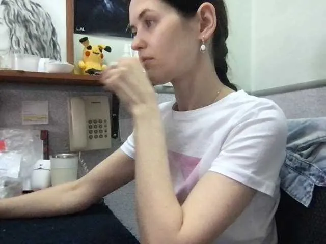 Live sex webcam photo for MilaBi-192569 #277502577