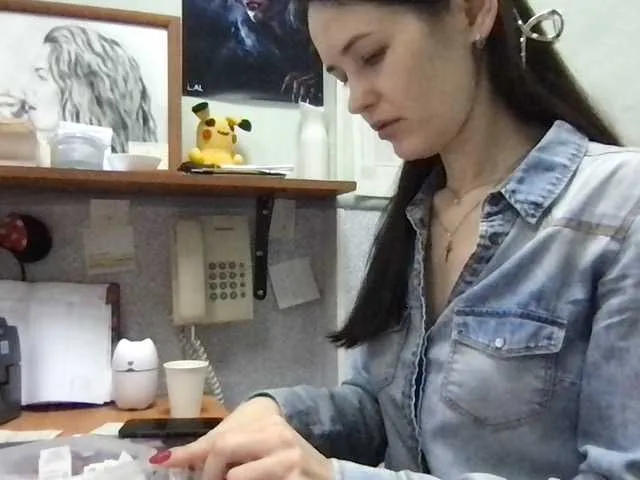 Live sex webcam photo for MilaBi-192569 #277567754