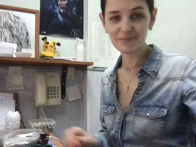 Live sex webcam photo for MilaBi-192569 #277569218