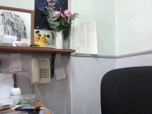 Live sex webcam photo for MilaBi-192569 #277608532