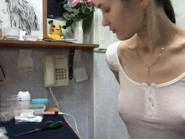 Live sex webcam photo for MilaBi-192569 #277619324