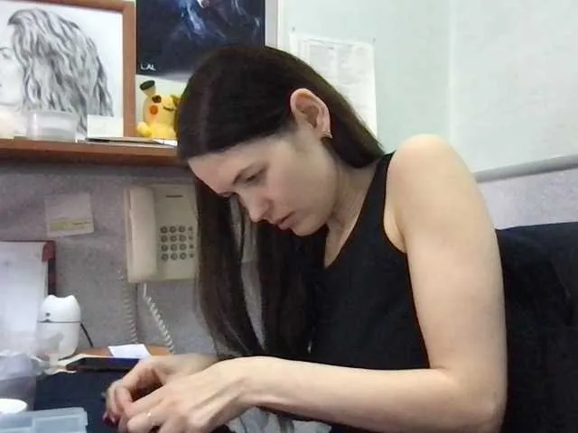 Live sex webcam photo for MilaBi-192569 #277682085